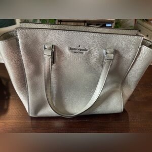 Kate spade metallic silver pebbled leather Jackson crossbody satchel purse bag